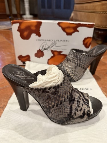 Donald pliner viggo python - j,
