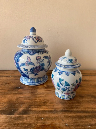 Pair ginger jars china - of,