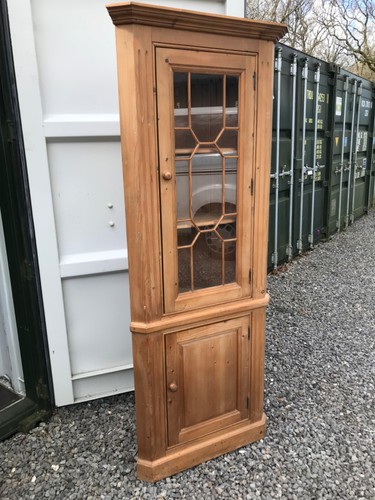 Pine corner display cabinet
