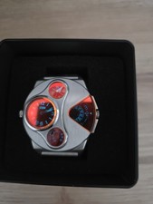 Men’s Stainless Steel V2