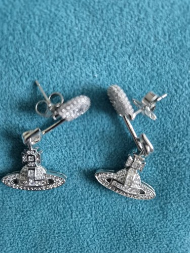 Genuine vivienne westwood - genuine,