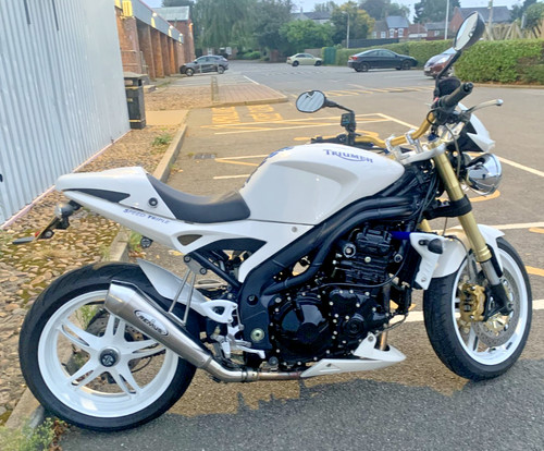 Triumph speed triple - speed,
