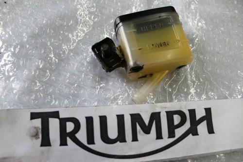 Reservoir brake fluid - reservoir,