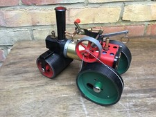 SET of 4 Rubber tyres for