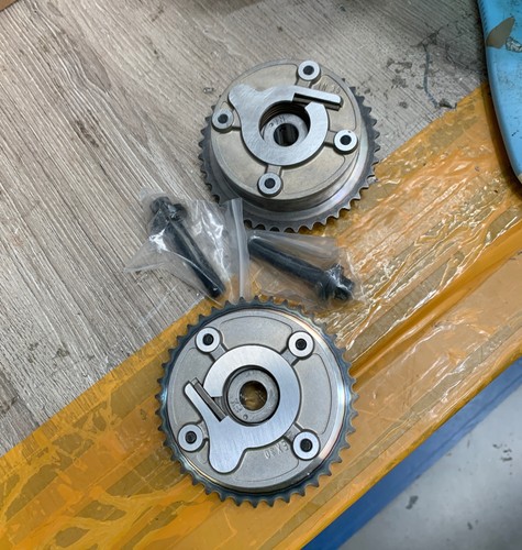 Camshaft vvt gear pair - camshaft,