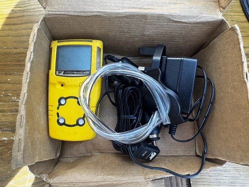 Microclip gas detector - x3,