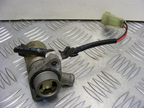 Suzuki 650 airbox - sv, cut