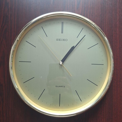 Seiko gold quartz - wall, clock