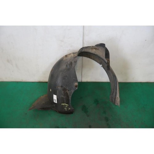 Right front wheel arch - wheel,