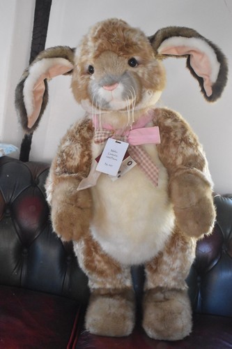 Charlie bears malibu rabbit - charlie,