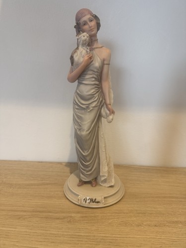 Belcari dear lady with dog - a,