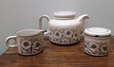 Vintage 1970s Hornsea Cornrose 1.5 Pint Teapot Creamer And Lidded Sugar Bowl 