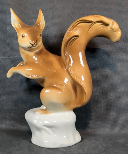 Vintage royal dux red - royal,