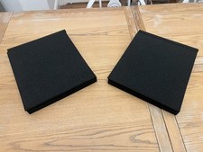 Adam Hall Isolation Pads