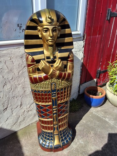 Tall egyptian king - king, tutankhamen