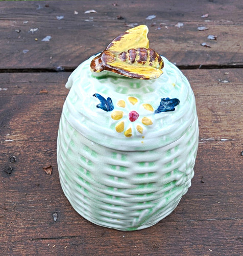Vintage honey pot - pot, lid
