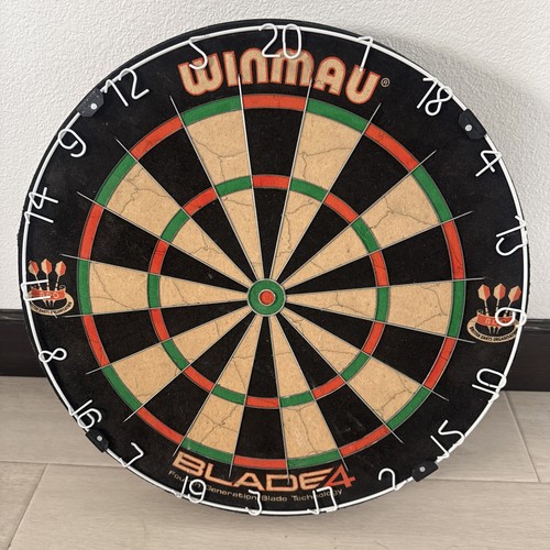Winmau blade dart board - blade, 4