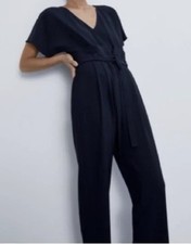 Gorgeous navy Zara jumpsuit