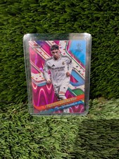Federico Valverde 2024-25 Topps Finest UCC Pink /250 - Real Madrid