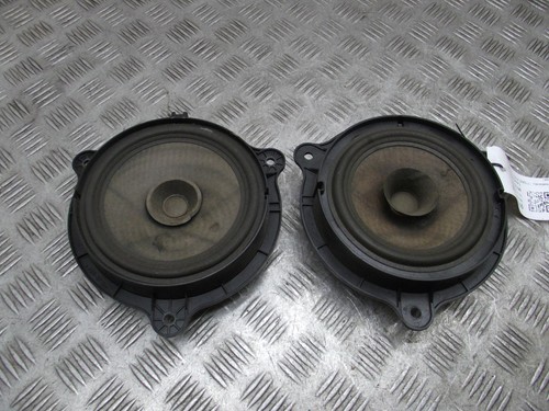 Nissan micra front loud - front,