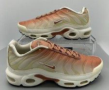 Nike Max Plus Tuned 1 SE Sail