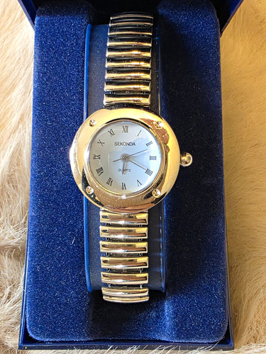 Sekonda ladies quartz watch - quartz,