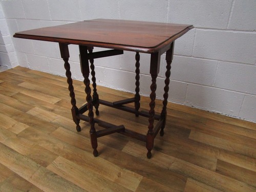 Beautiful vintage oak barley - vintage,