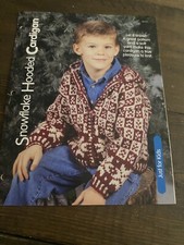 Snowflake Hooded Cardigan for