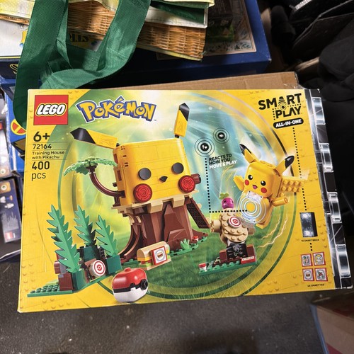 Lego pokémon training house - training,
