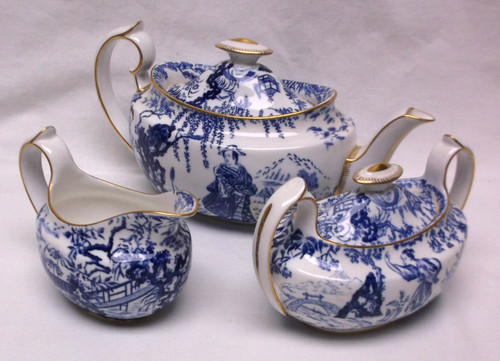 Vintage royal crown derby - royal,