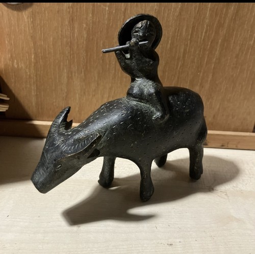 Oriental bronze statue boy - ,