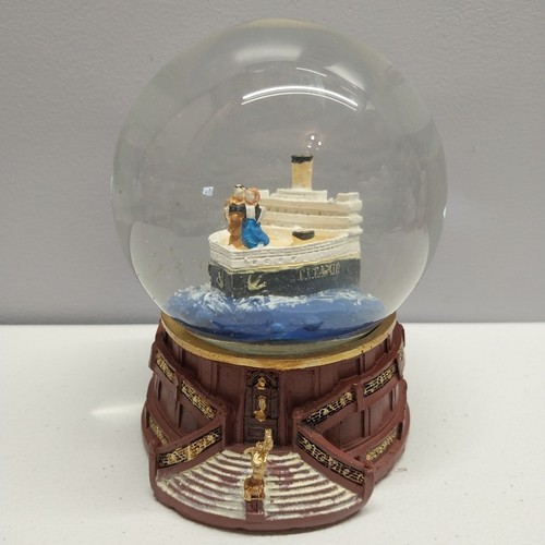 Titanic museum snow globe - snow,