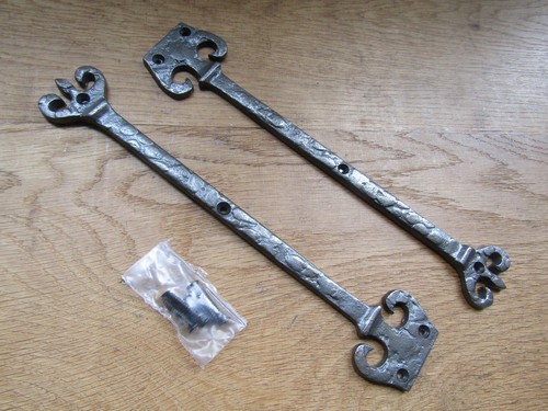 Rustic iron hinge - , false