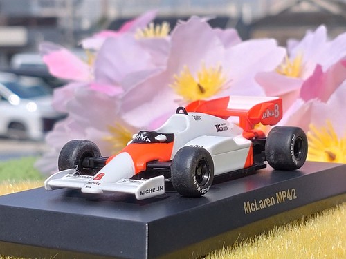 Mclaren mp4 no - mclaren, a.prost