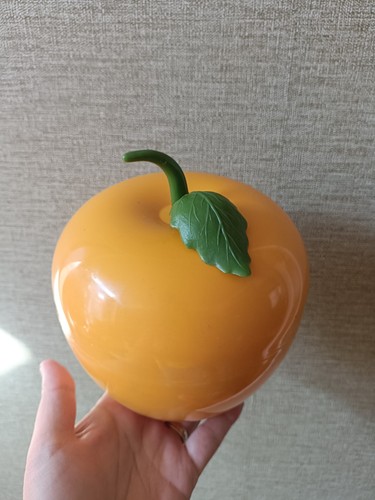 Vintage 70s yellow apple - vintage,