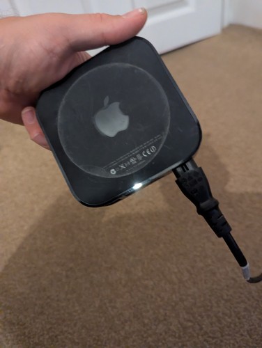 Apple 3rd generation - apple,
