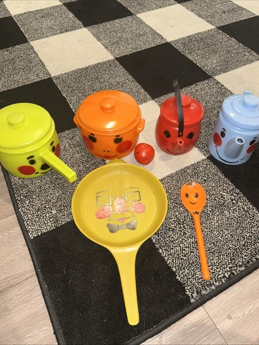 Rare set tanda toys - set,
