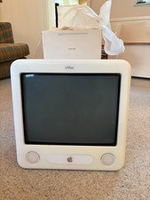 2004 Working EMac with Mouse and Keyboard Vintage Computer