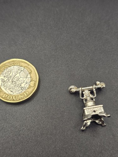Beautiful vintage sterling - beautiful,
