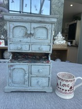 Antique Vintage Dolls House