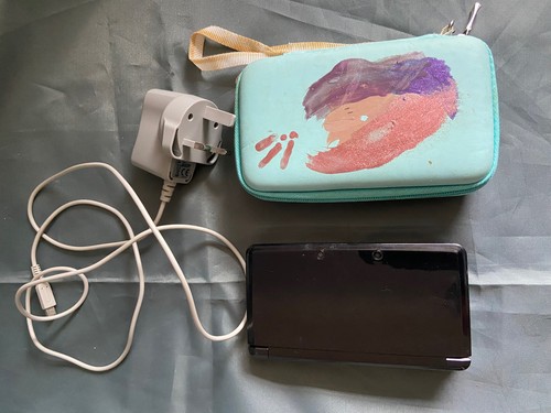 Nintendo 3ds black handheld - nintendo,