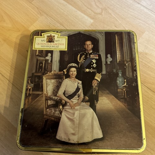 Vintage queen elizabeth - vintage,