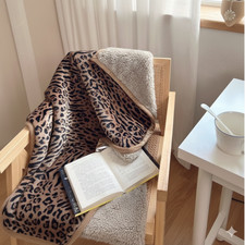Leopard Sherpa Fleece Throw Blanket 100% Polyester Warm Soft Cozy 150x200cm