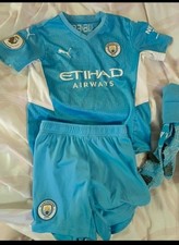 Kids Manchester City FC Home Football Kit Shirt & Shorts 9-10