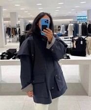 ZARA NEW WOMAN CONTRAST COLLAR