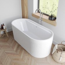Fluted freestanding bath 1700 - fluted,