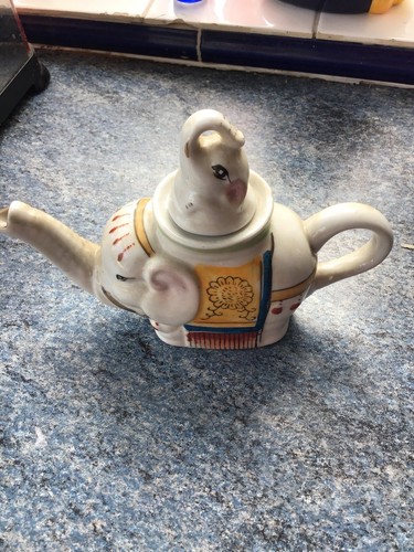 Vintage elephant novelty - vintage,