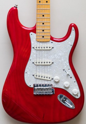 Fender japan limited - fender,