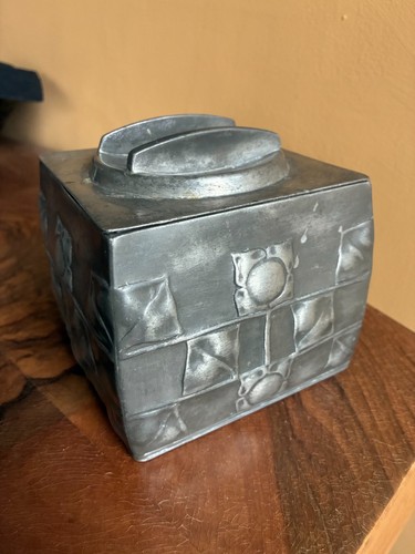 Archibald knox tudric pewter - knox,