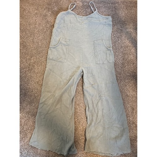 Hunter and bow - and, leg